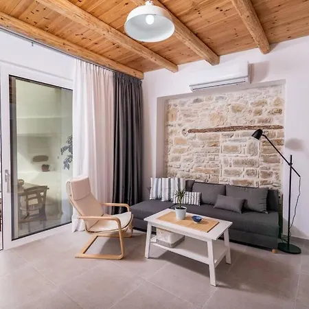 Maisonnette Giannis Holiday home Pitsidia